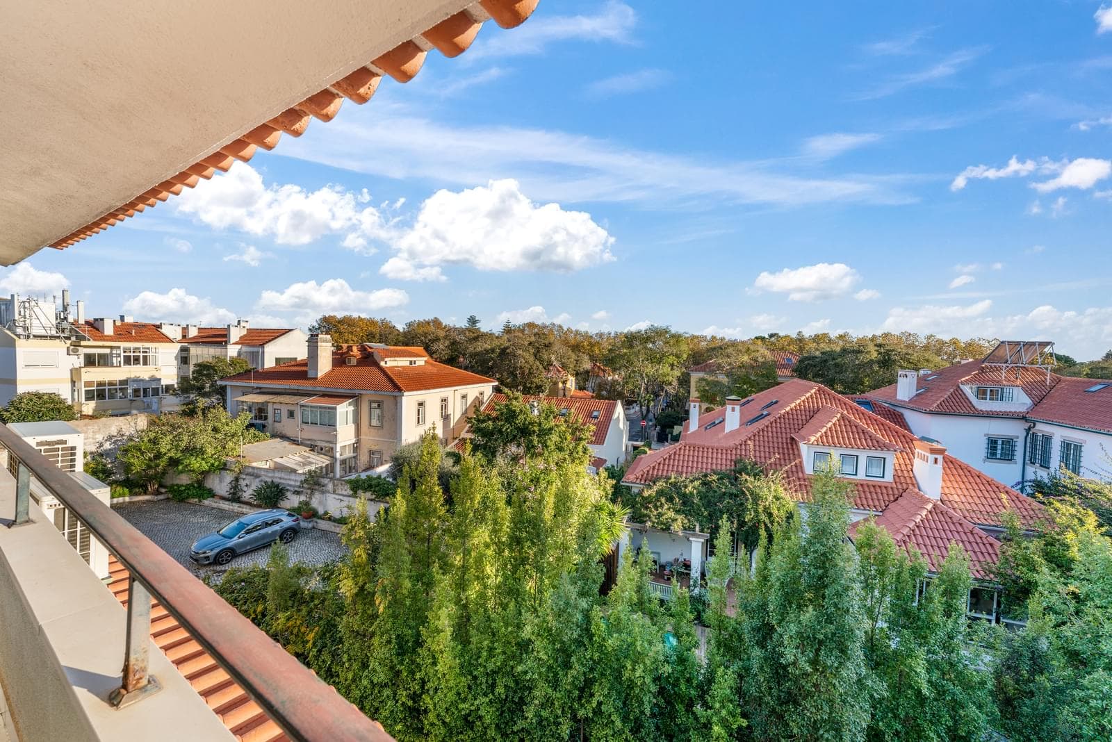 Penthouse T4 com estacionamento, Cascais - Imagem 1
