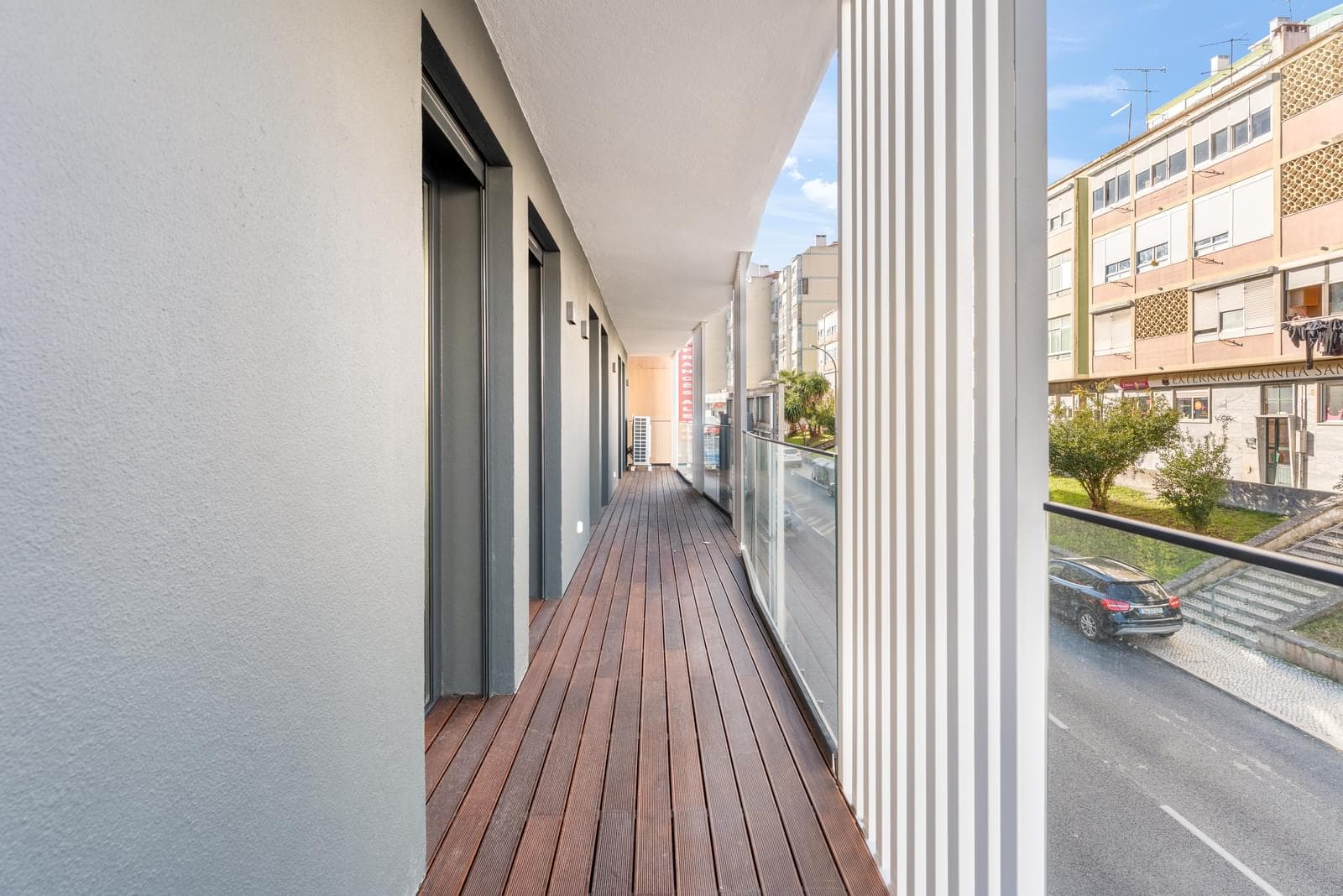 3 Bedroom Apartment with parking, Odivelas - Image 25