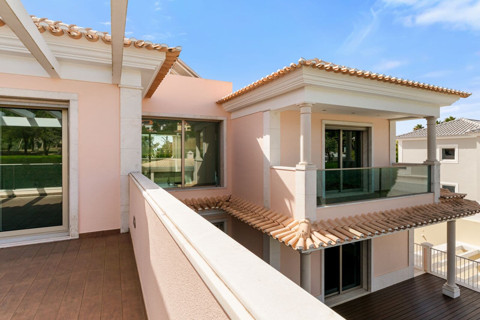 Moradia T6 com piscina, Quinta da Beloura, Sintra - Imagem 16