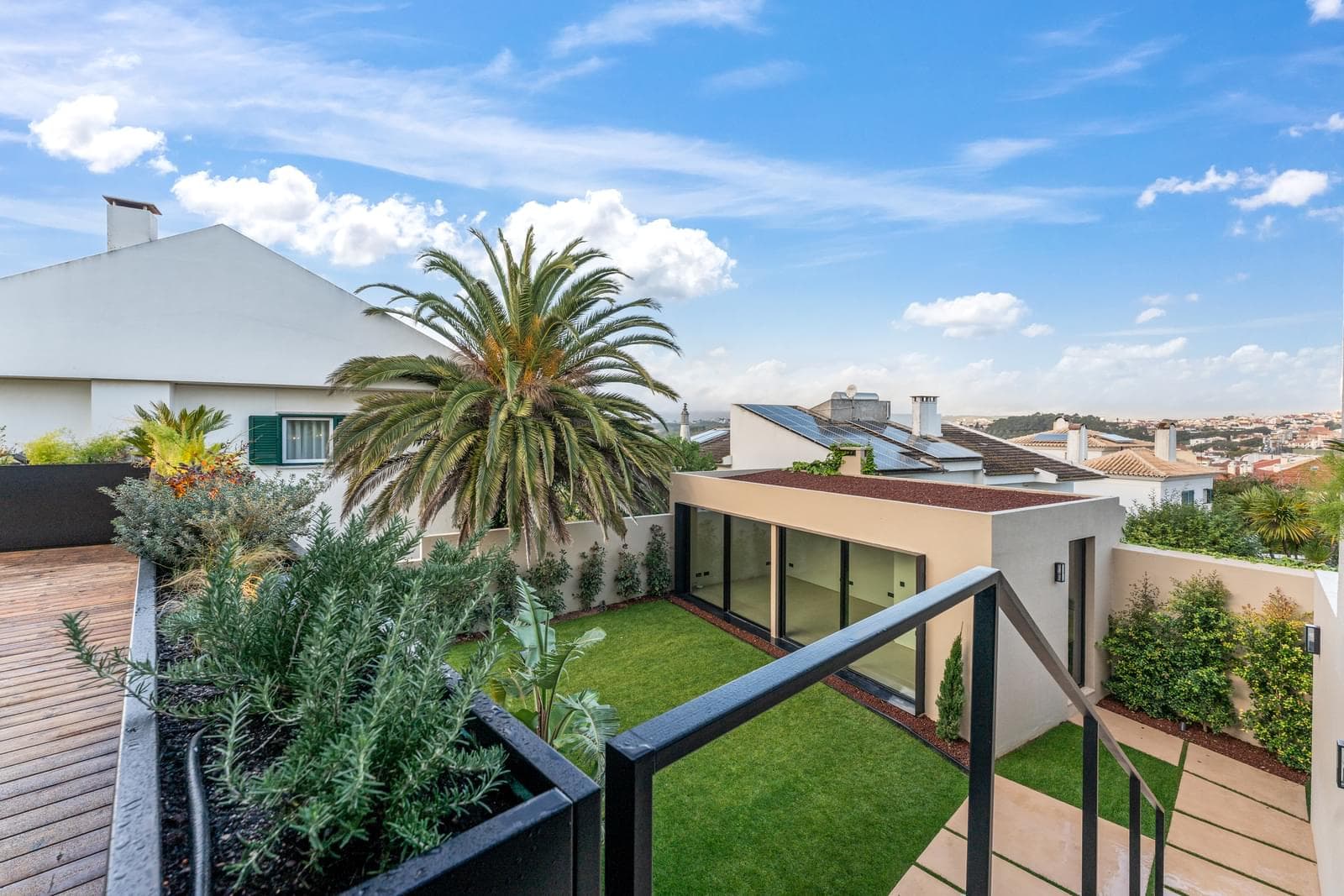 Moradia T4 + 1 com piscina, Parede, Cascais - Imagem 15