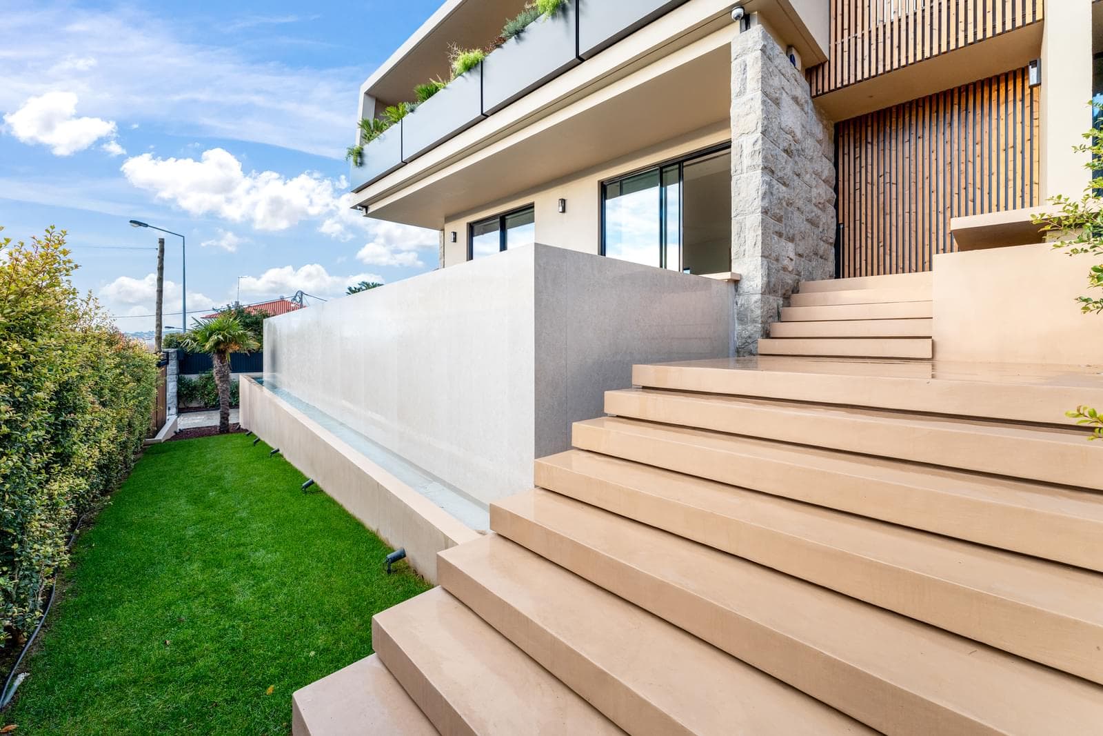 Moradia T4 + 1 com piscina, Parede, Cascais - Imagem 16