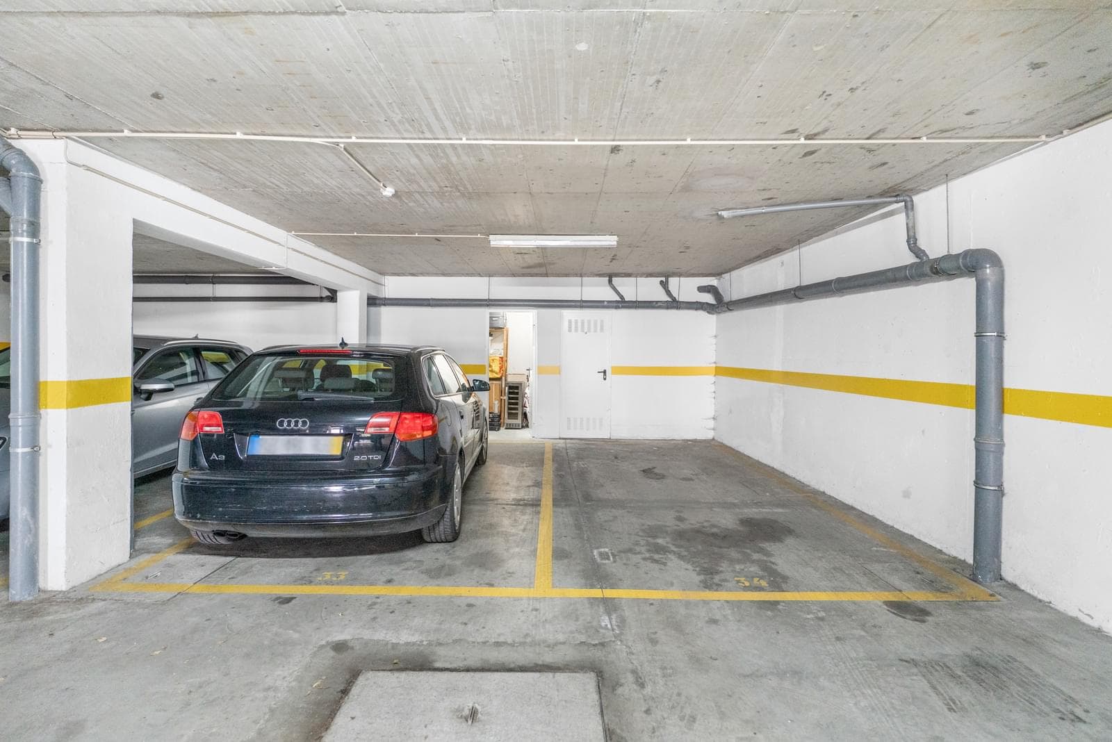 Duplex T4 com estacionamento, Lisboa - Imagem 24