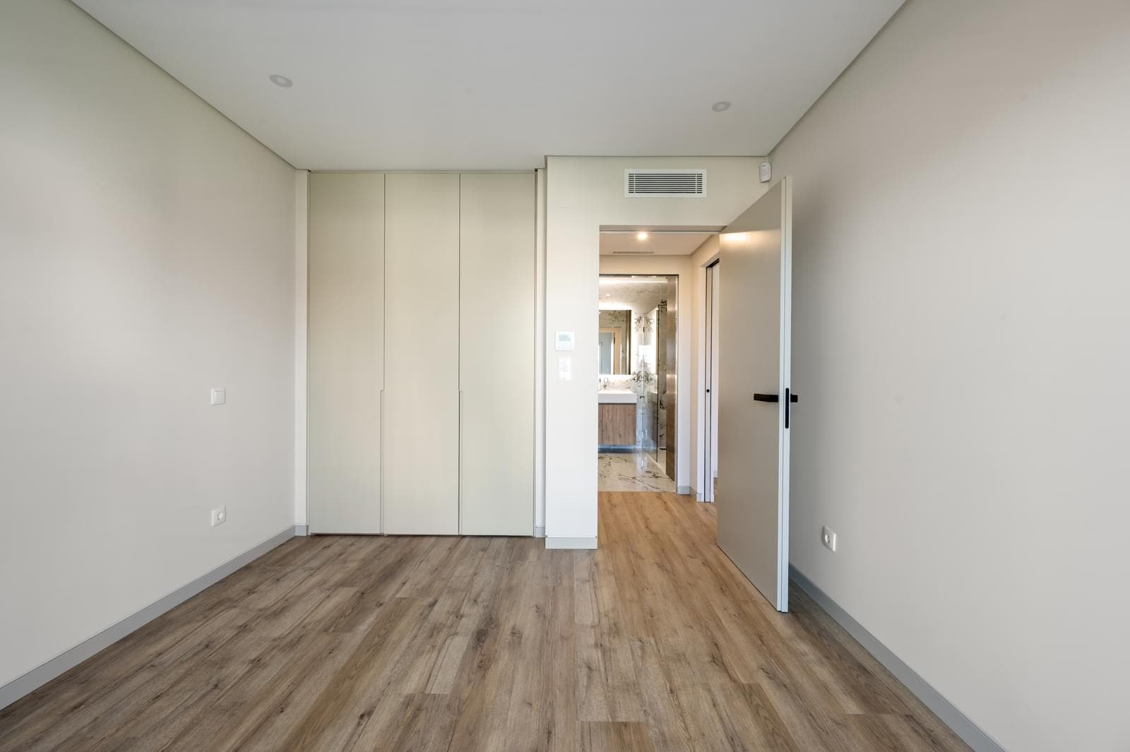 Apartamento T1 com jardim, Cascais - Imagem 17