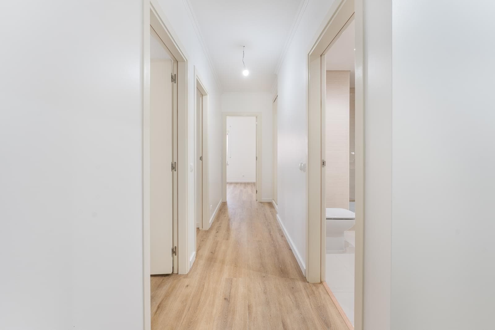 3 Bedroom Apartment with parking, Praça de Espanha, Lisboa - Image 7