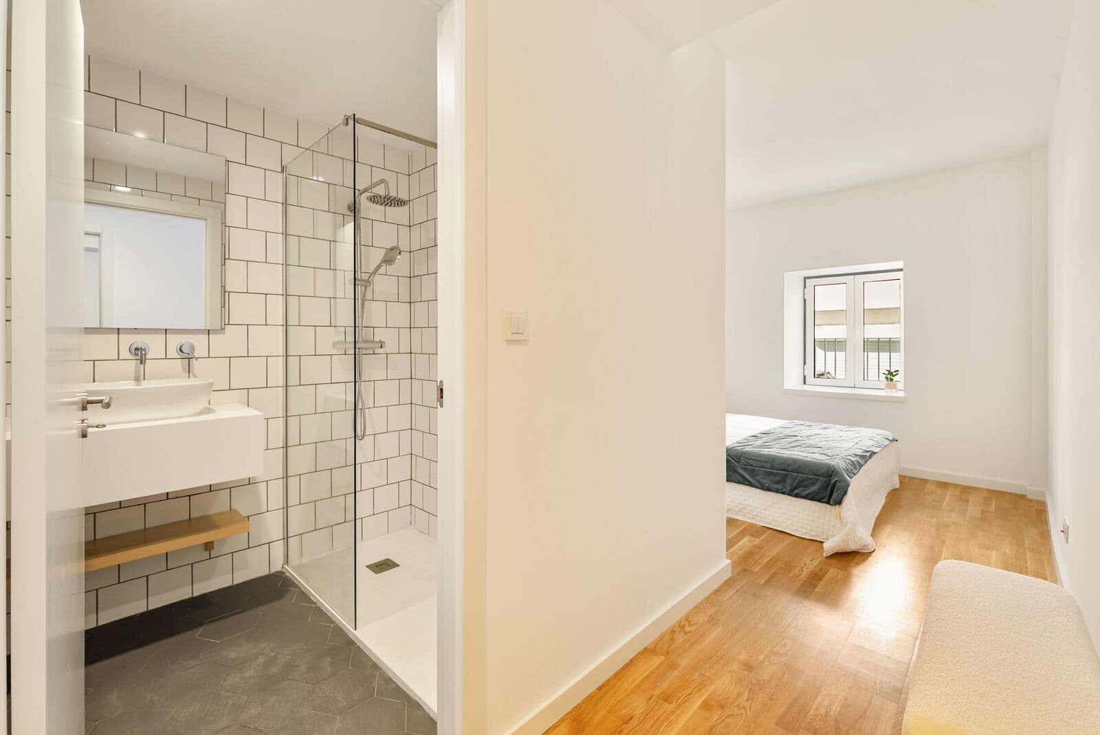 2 Bedroom Apartment in QUARTIER 100, Praça de Espanha, Lisboa - Image 8