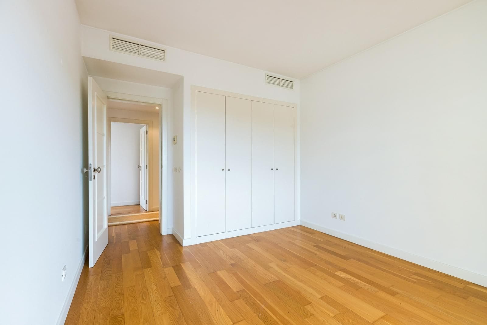 Apartamento T3 com vista, Laranjeiras, Lisboa - Imagem 18