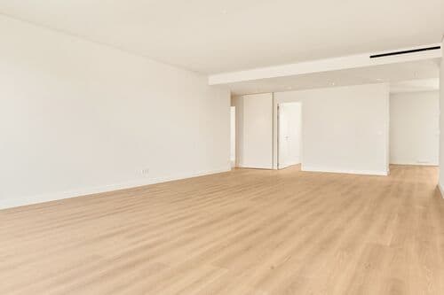 PF39270 - Penthouse T4 com jardim, Belas Clube de Campo, Sintra - Imagem 17