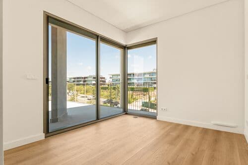 PF39270 - Penthouse T4 com jardim, Belas Clube de Campo, Sintra - Imagem 25