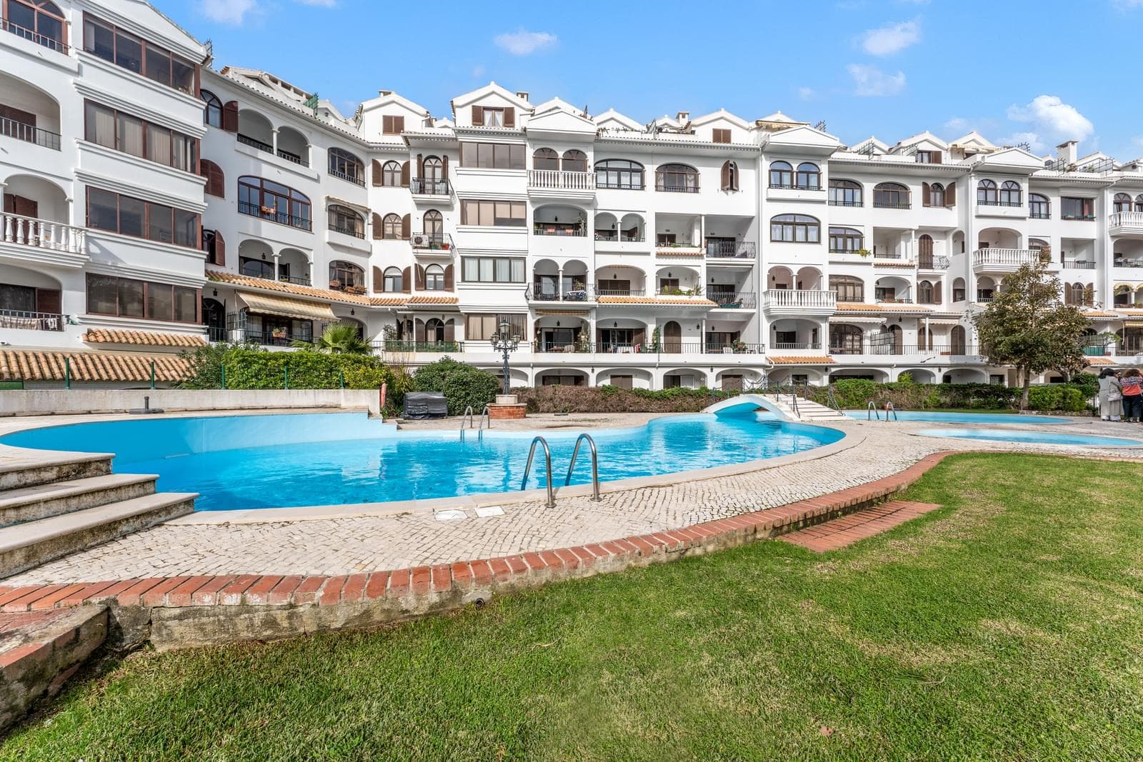 Penthouse 5 pièces avec piscine, Junqueiro Carcavelos, Cascais - Image 1