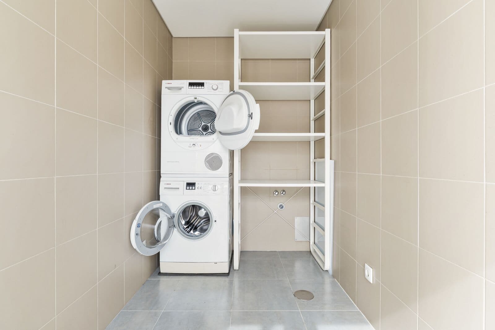 Moradia Isolada T4 com piscina, Oeiras - Imagem 16