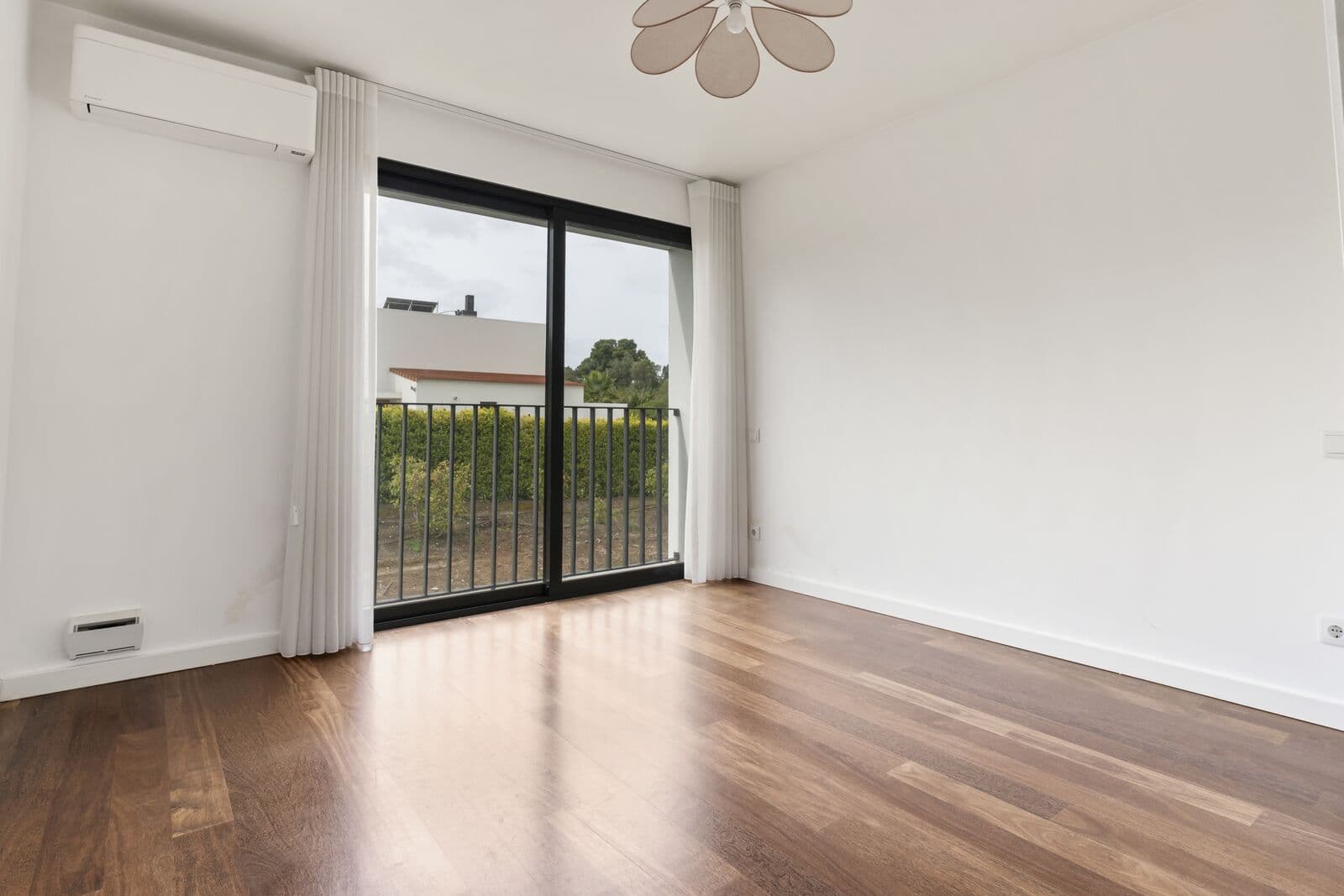 Moradia Isolada T4 com piscina, Oeiras - Imagem 25