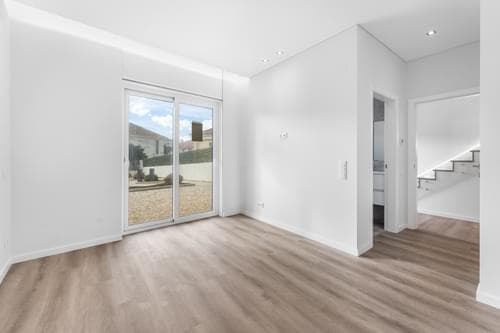 PF39452 - Moradia Isolada T4 com piscina, Parede, Cascais - Imagem 16