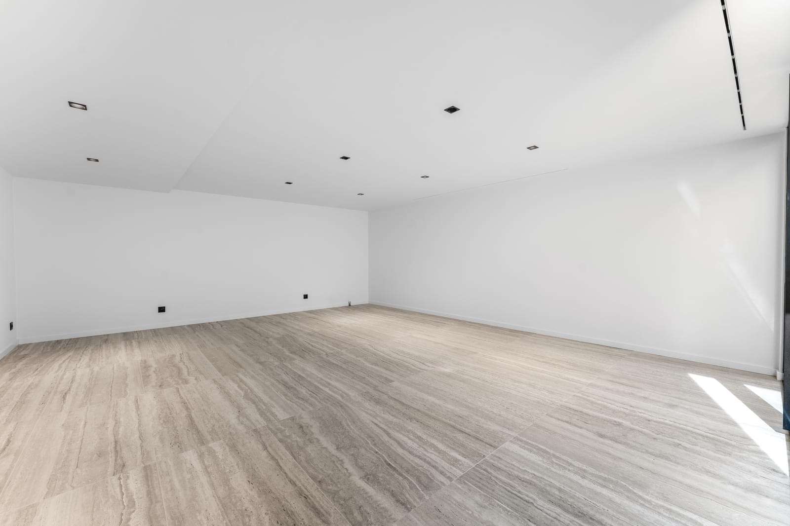 Moradia Isolada T5 com piscina, Cascais - Imagem 33