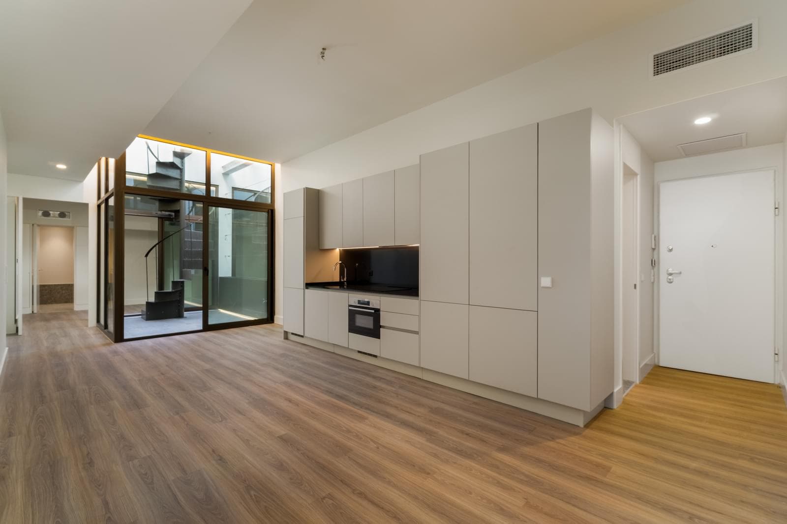 1 Bedroom Apartment in Citiflat, Avenidas Novas, Lisboa - Image 1