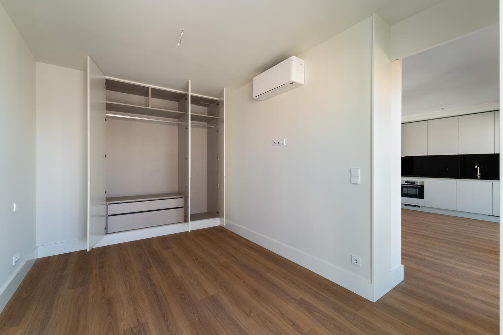 1 Bedroom Apartment in Citiflat, Avenidas Novas, Lisboa - Image 4