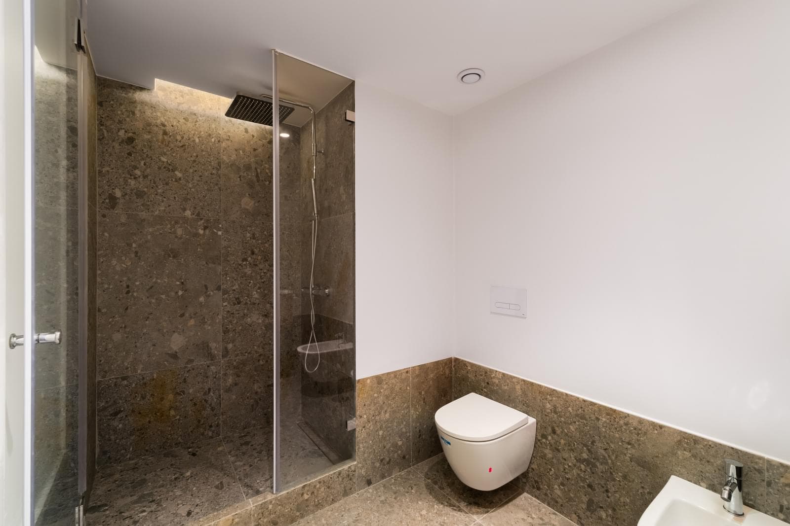 1 Bedroom Apartment in Citiflat, Avenidas Novas, Lisboa - Image 6