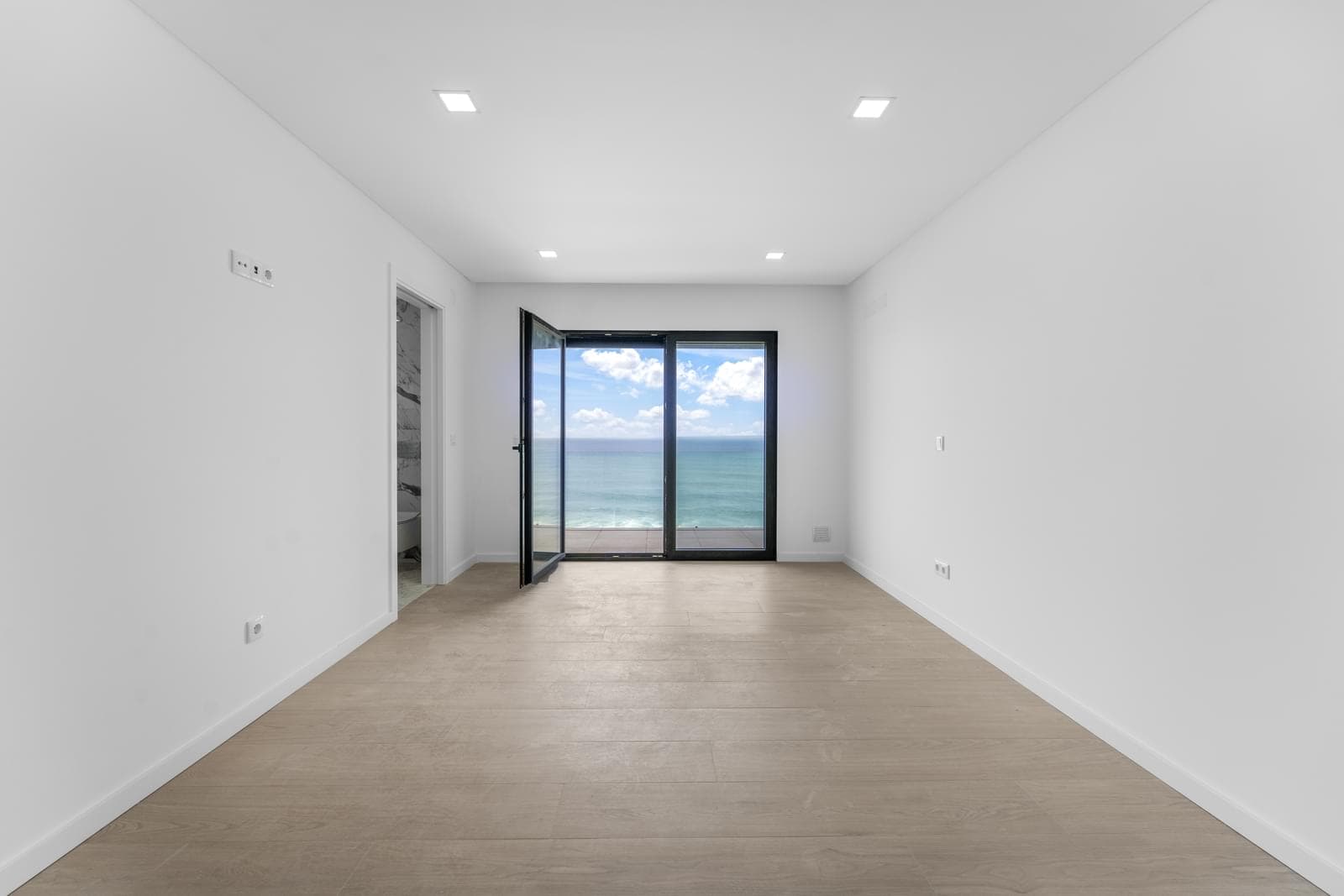 Moradia T3 com piscina, Mafra - Imagem 23