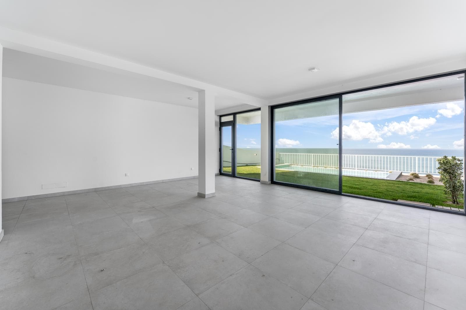 Moradia T3 com piscina, Mafra - Imagem 33