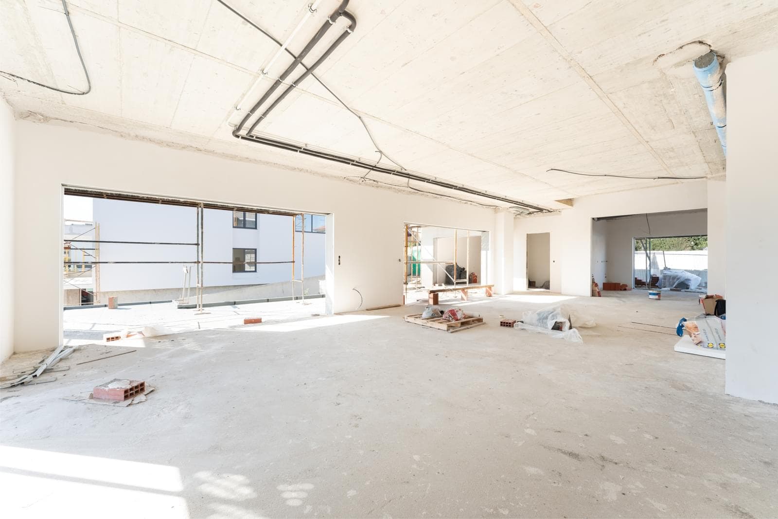 Moradia Isolada T4 + 1 com piscina, Quinta da Moura, Oeiras - Imagem 9