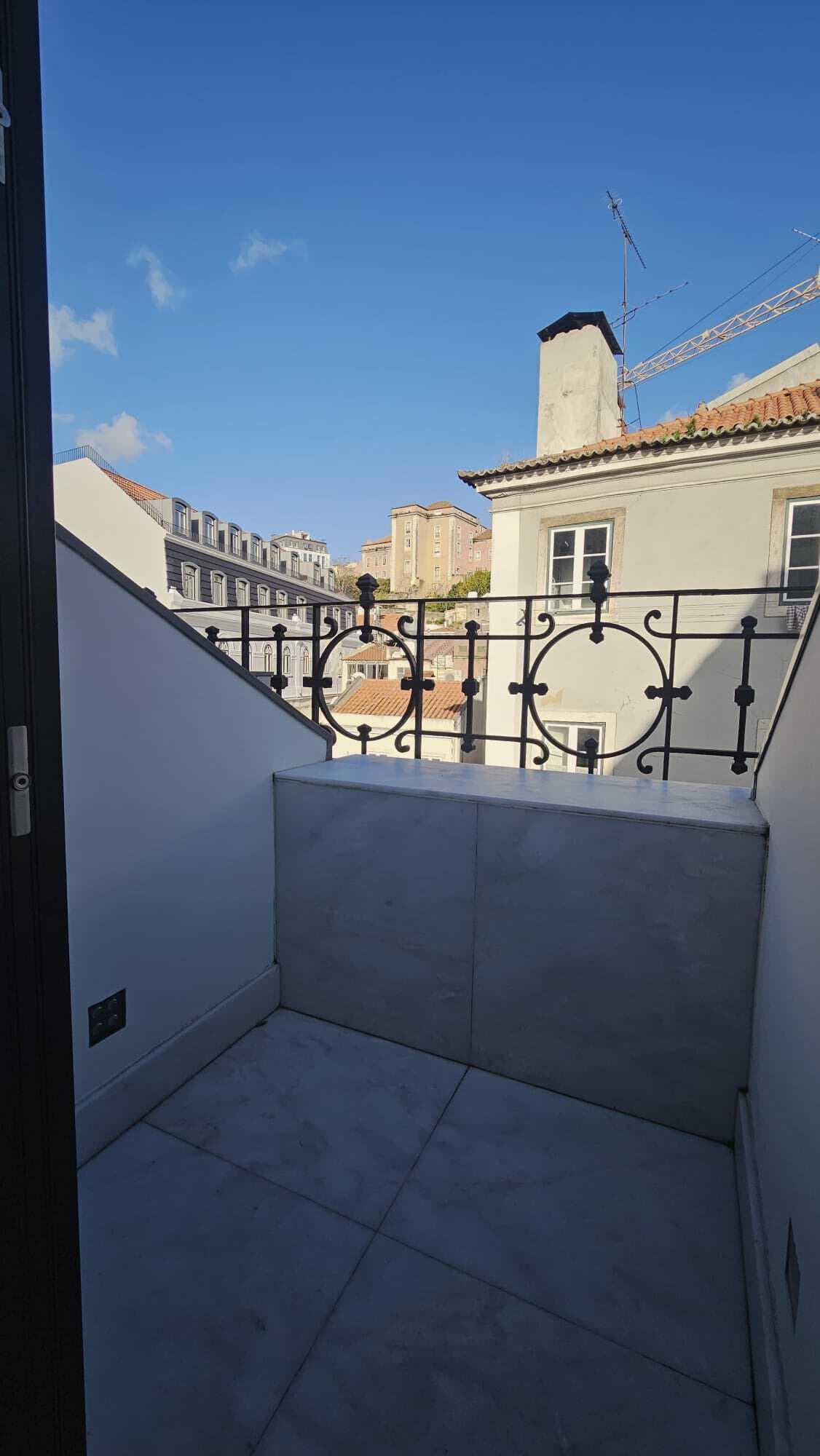 Duplex T1 com vista, Baixa, Lisboa - Imagem 5