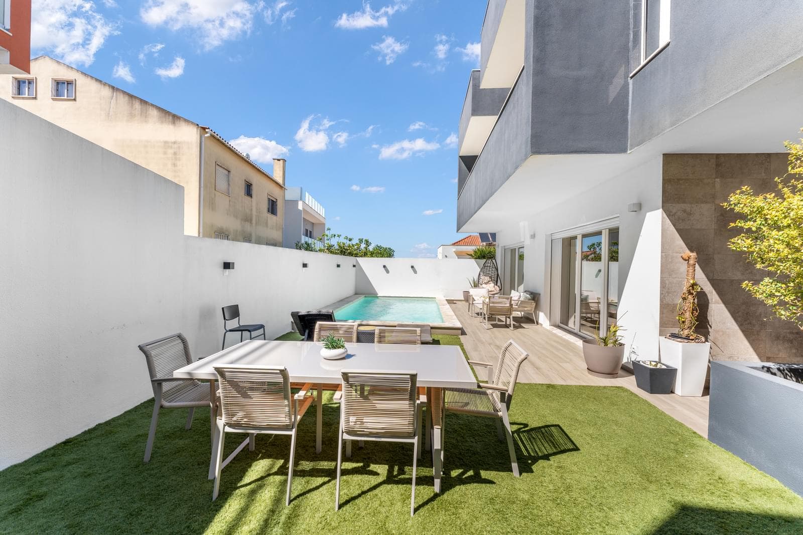 Moradia Isolada T3 com piscina, Caneças, Odivelas - Imagem 16
