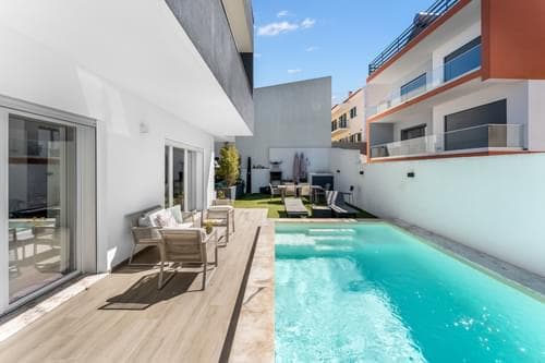 PF39625 - Moradia Isolada T3 com piscina, Caneças, Odivelas - Imagem 2