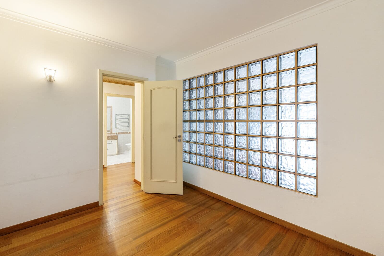 Apartamento T1 + 1 com piscina, Estoril, Cascais - Imagem 27