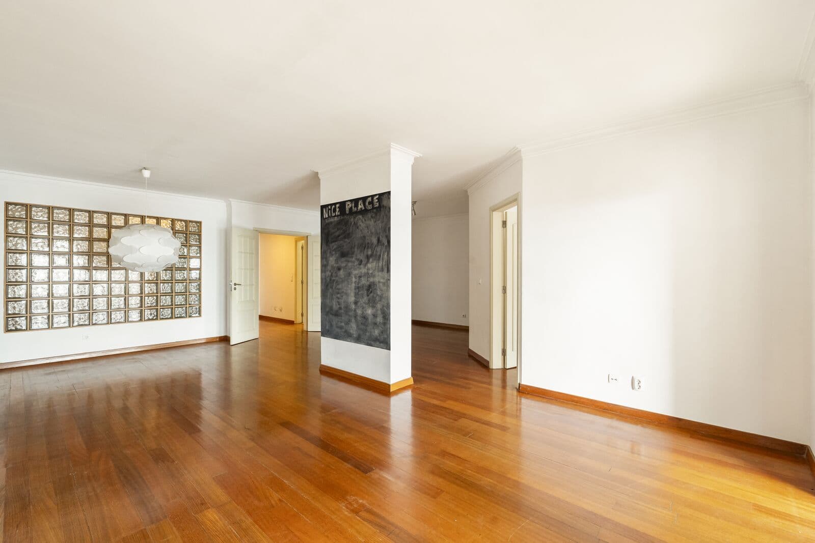 Apartamento T1 + 1 com piscina, Estoril, Cascais - Imagem 3
