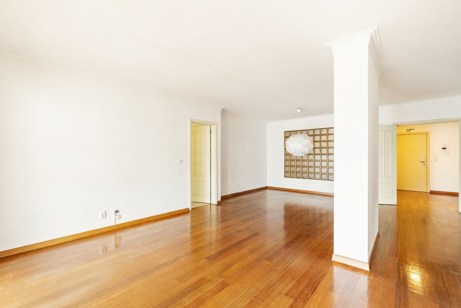 Apartamento T1 + 1 com piscina, Estoril, Cascais - Imagem 22