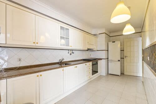 PF39638 - Apartamento T1 + 1 com piscina, Estoril, Cascais - Imagem 18