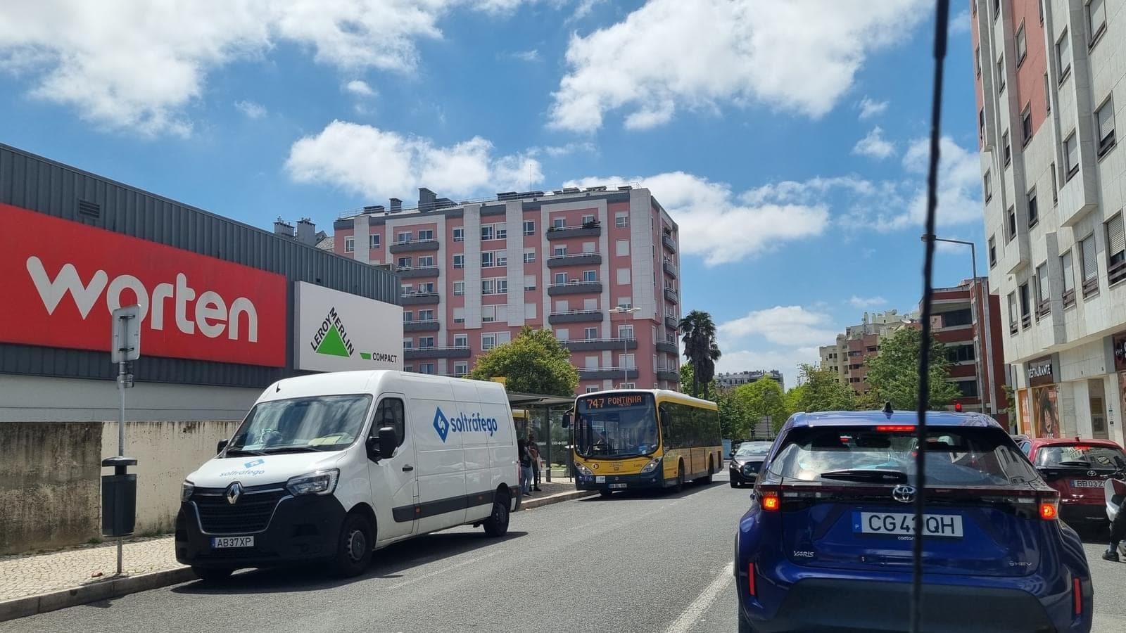 Apartamento T2 com piscina, Lisboa - Imagem 7