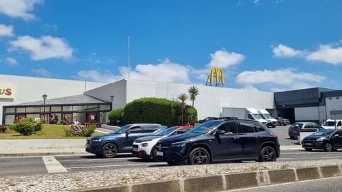 PF39645 - Apartamento T2 com piscina, Lisboa - Imagem 9