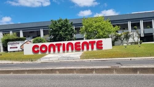 PF39645 - Apartamento T2 com piscina, Lisboa - Imagem 11