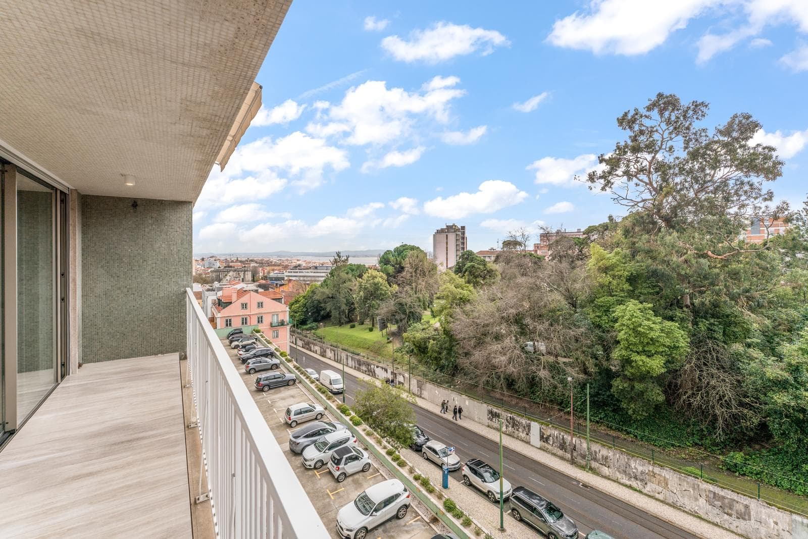 3 Bedroom Apartment with a view, Amoreiras, Lisboa - Image 13