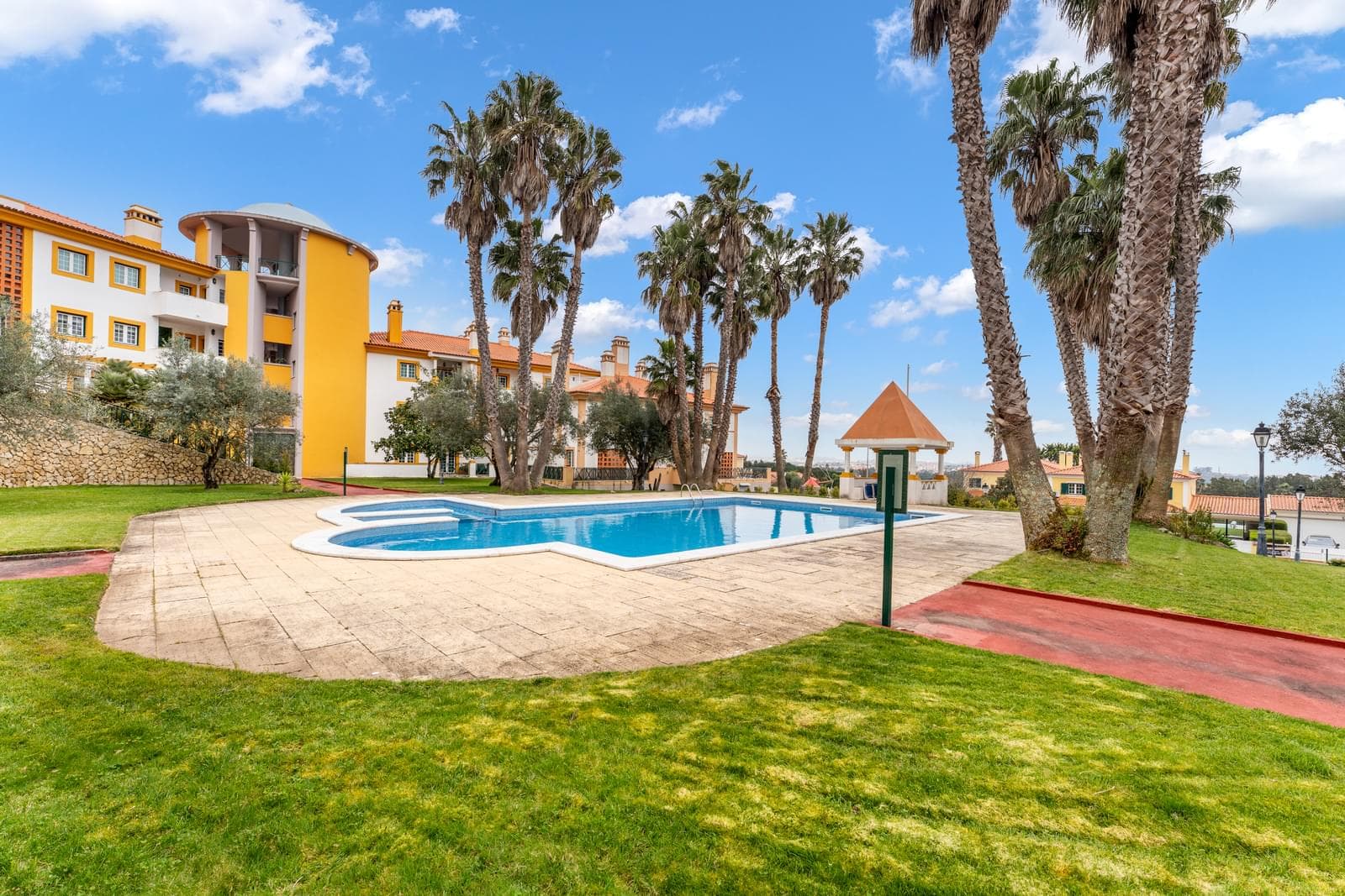 Penthouse T3 + 1 com jardim, Quinta da Beloura, Sintra - Imagem 42