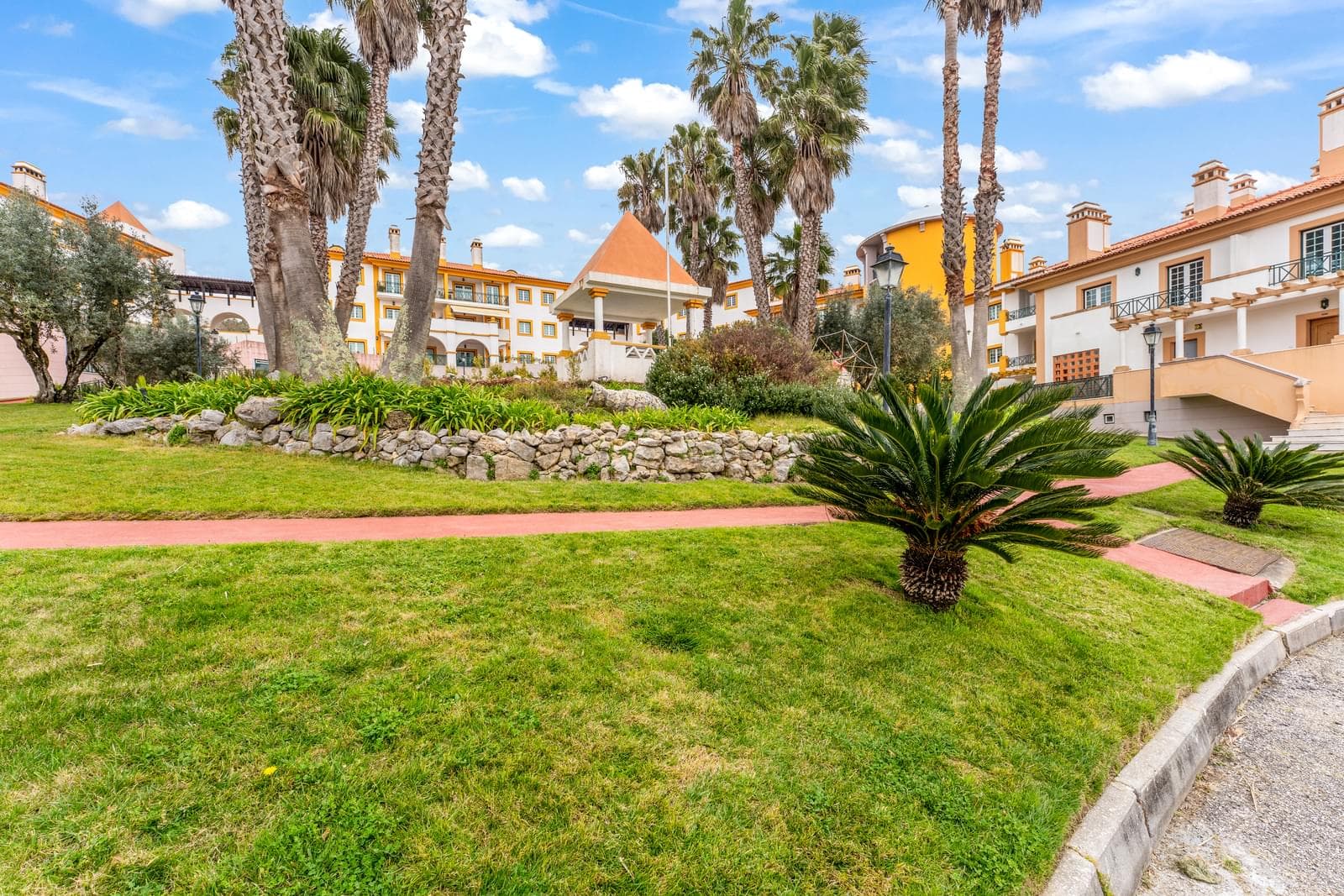 Penthouse T3 + 1 com jardim, Quinta da Beloura, Sintra - Imagem 44