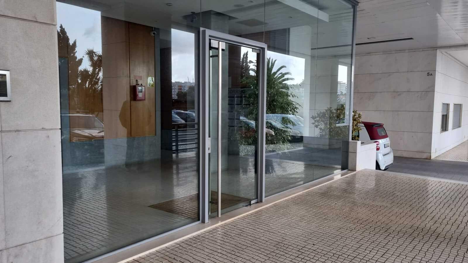 Apartamento T1 com estacionamento, Telheiras, Lisboa - Imagem 19