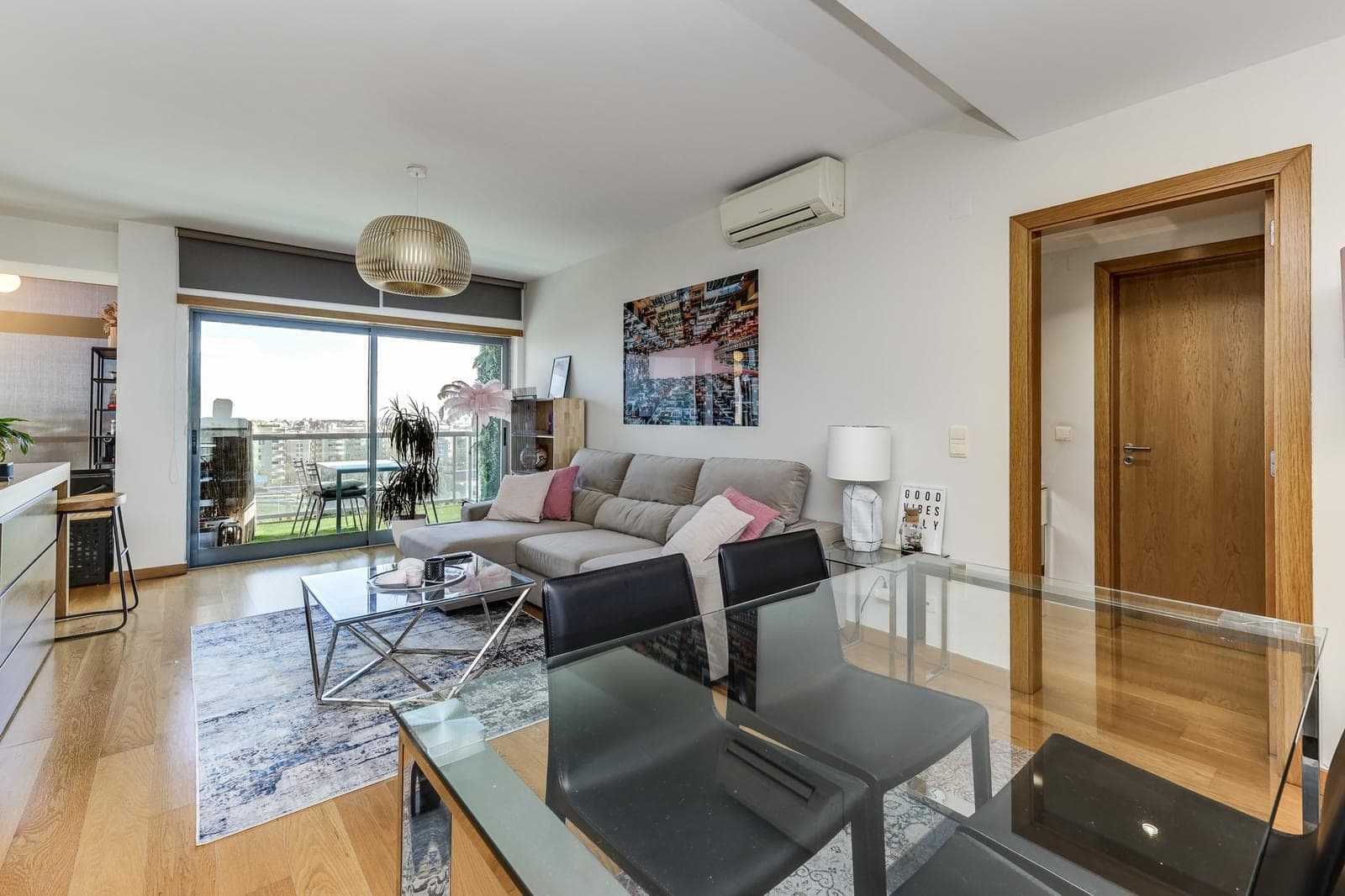 Apartamento T1 com estacionamento, Telheiras, Lisboa - Imagem 2