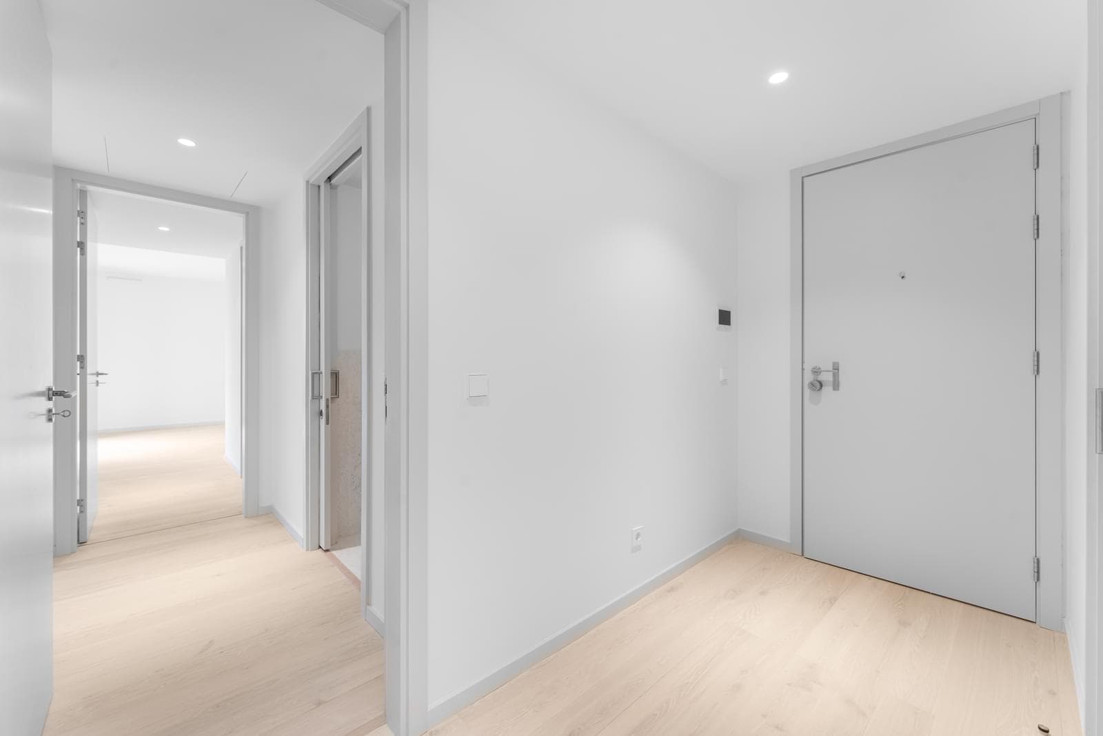 2 Bedroom Apartment with a view, Parque das Nações, Lisboa - Image 7