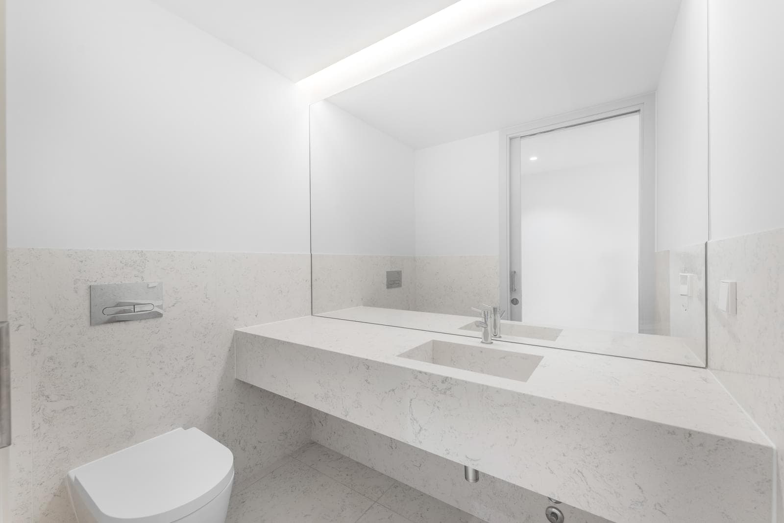 2 Bedroom Apartment with a view, Parque das Nações, Lisboa - Image 8
