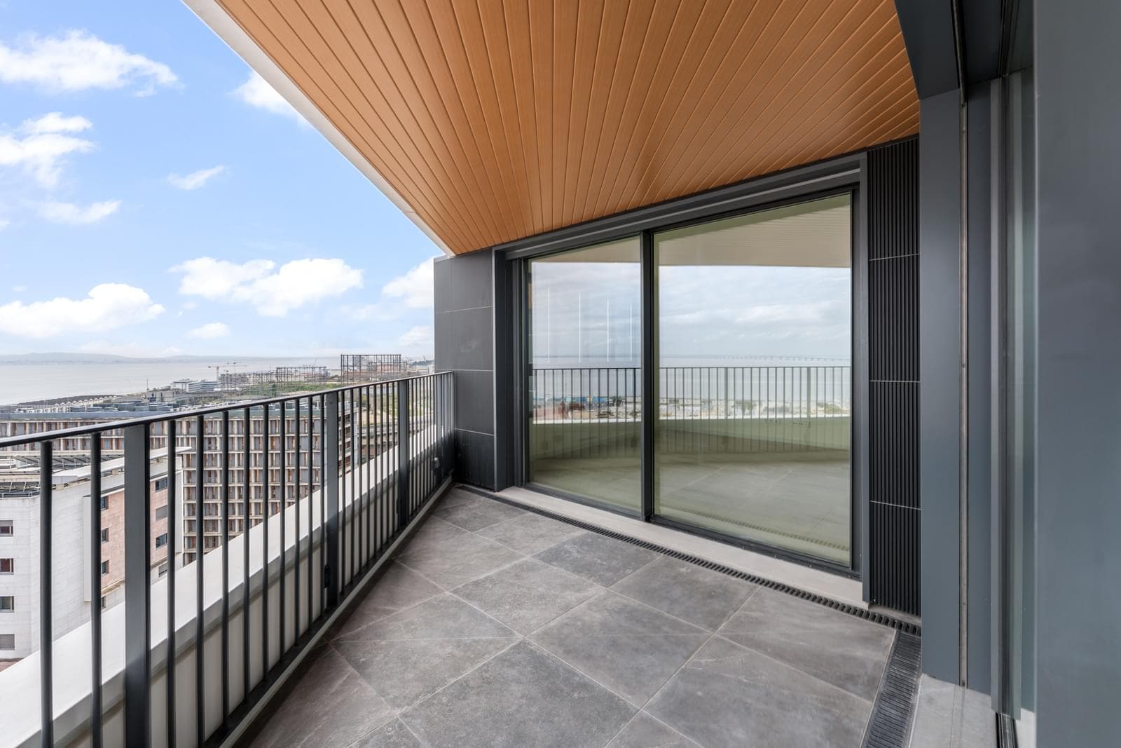 Apartamento T4 com estacionamento, Parque das Nações, Lisboa - Imagem 24