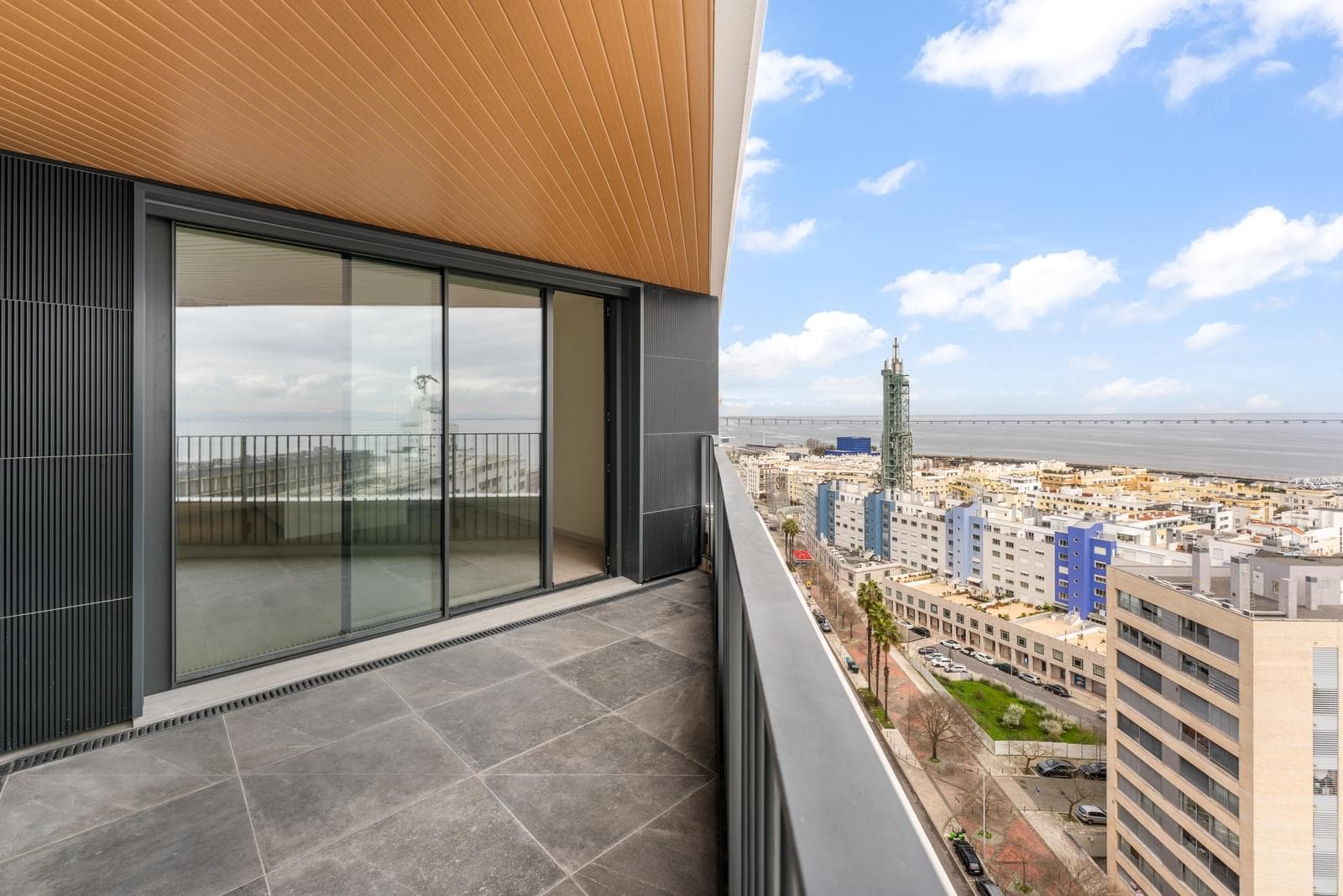 Apartamento T4 com estacionamento, Parque das Nações, Lisboa - Imagem 25