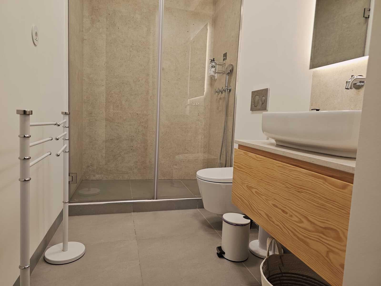 Apartamento T1 com vista, Cais do Sodré, Lisboa - Imagem 7