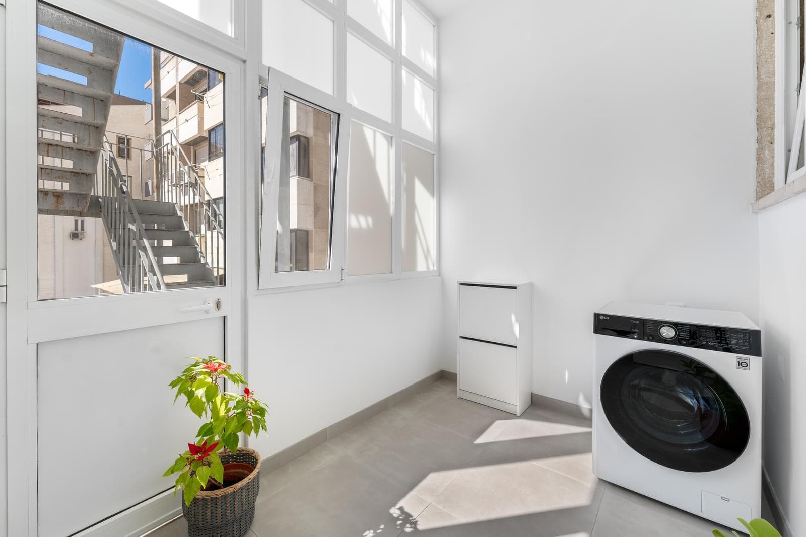 Apartamento T3 com varanda, Avenidas Novas, Lisboa - Imagem 14