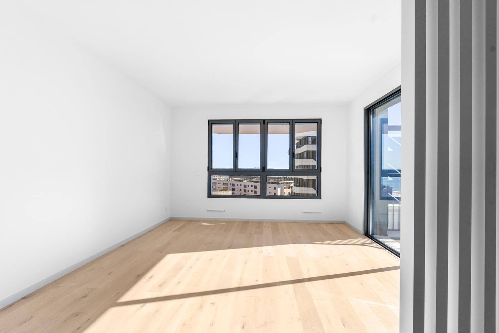 Apartamento T4 com piscina, Parque das Nações, Lisboa - Imagem 14