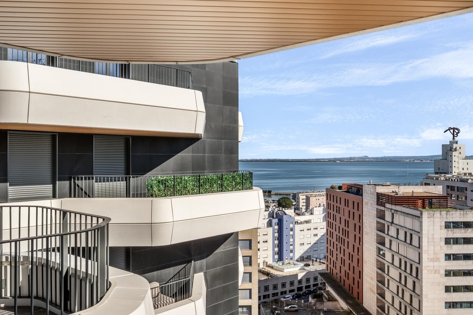 Apartamento T4 com piscina, Parque das Nações, Lisboa - Imagem 29