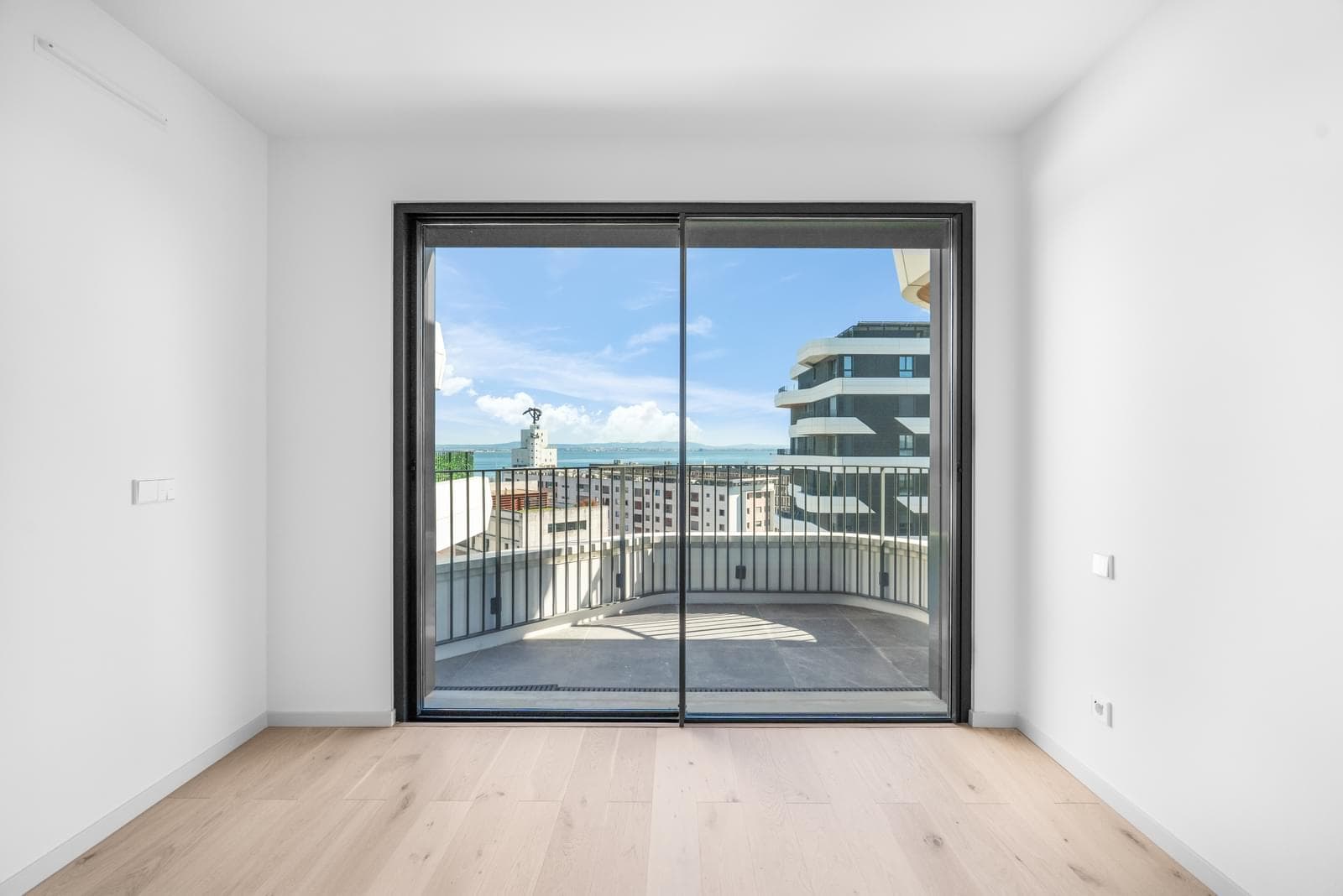 Apartamento T4 com piscina, Parque das Nações, Lisboa - Imagem 22