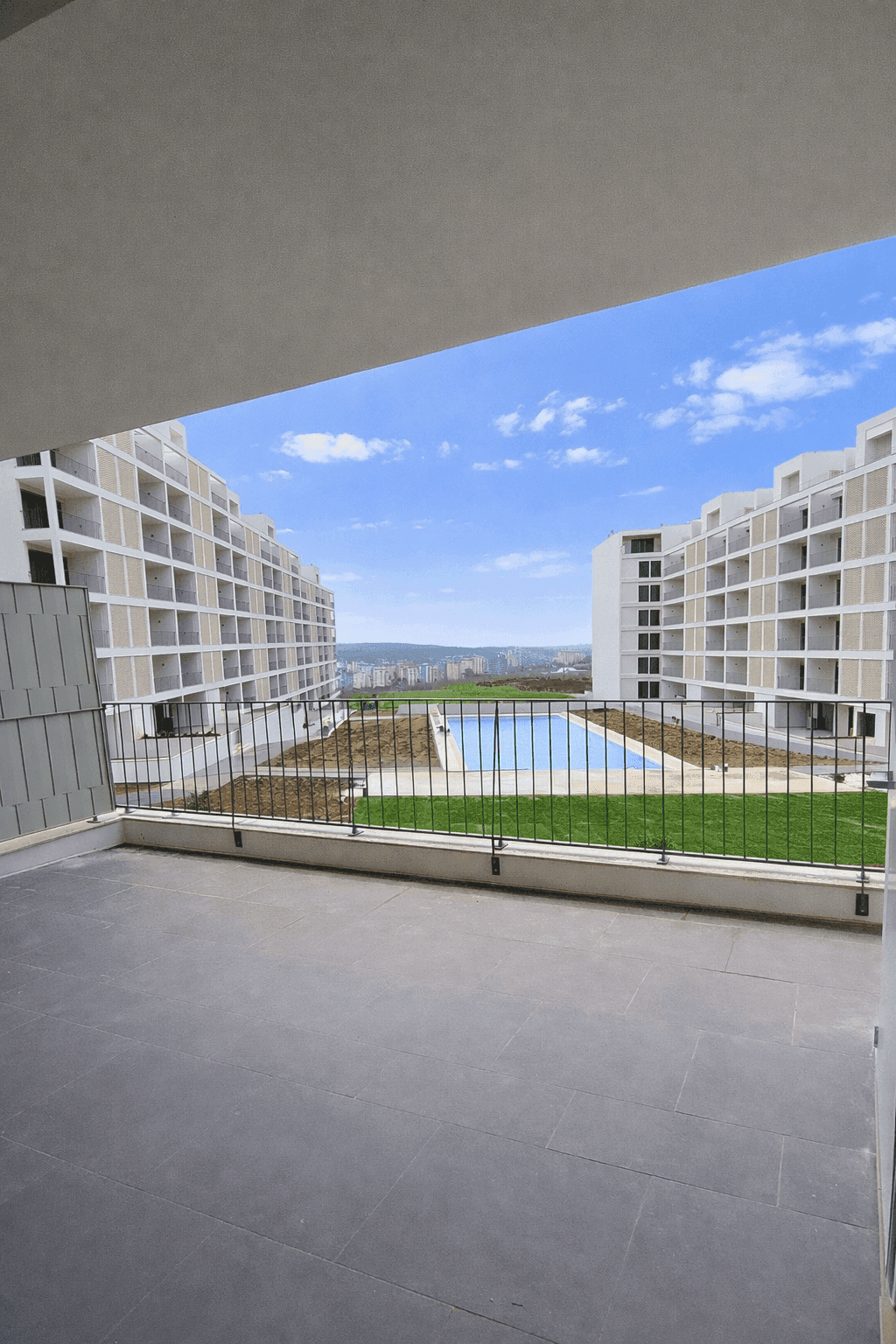 Apartamento T2 com jardim, Loures - Imagem 1