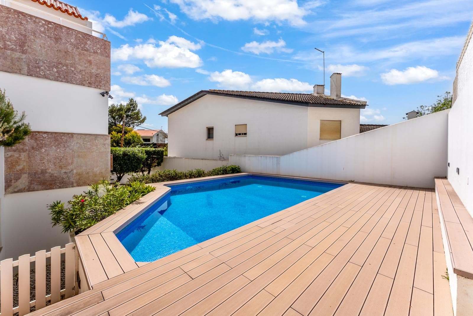 Moradia Geminada T4 com piscina, Cascais - Imagem 34