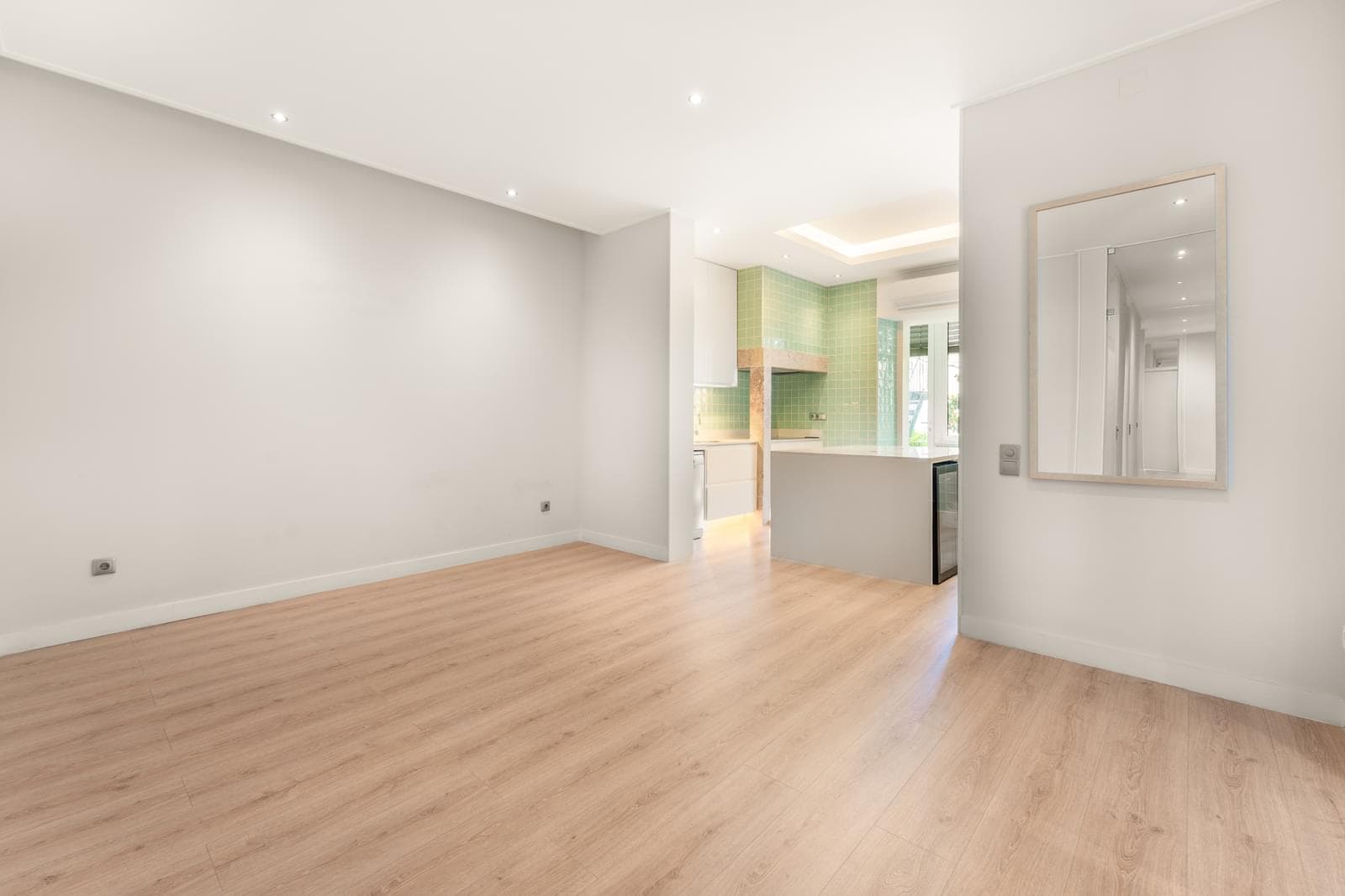 Apartamento T4 com varanda, Avenidas Novas, Lisboa - Imagem 6